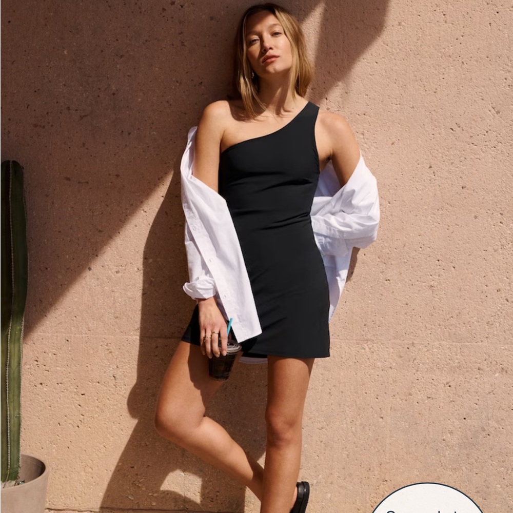 Abercrombie traveler dress one shoulder